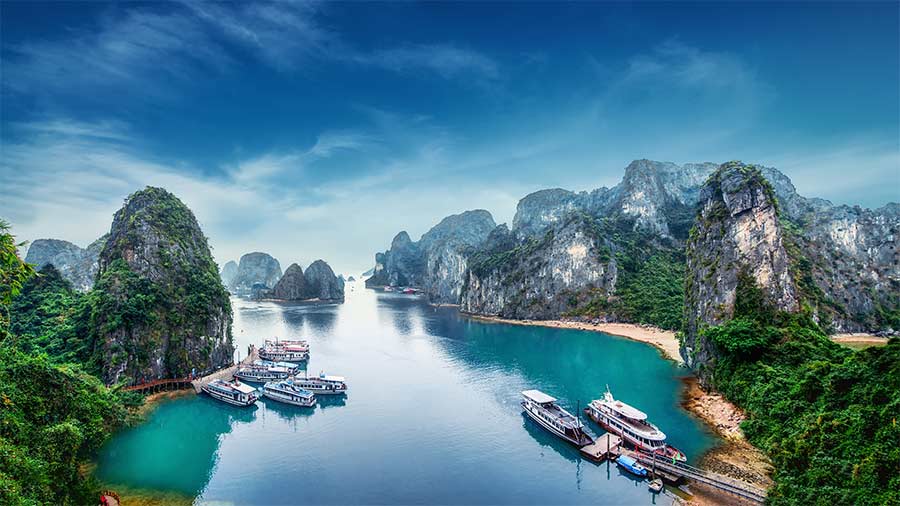 Charming Vietnam: Hanoi, Ninh Binh & Halong Bay Getaway – 5 Days / 4 Nights